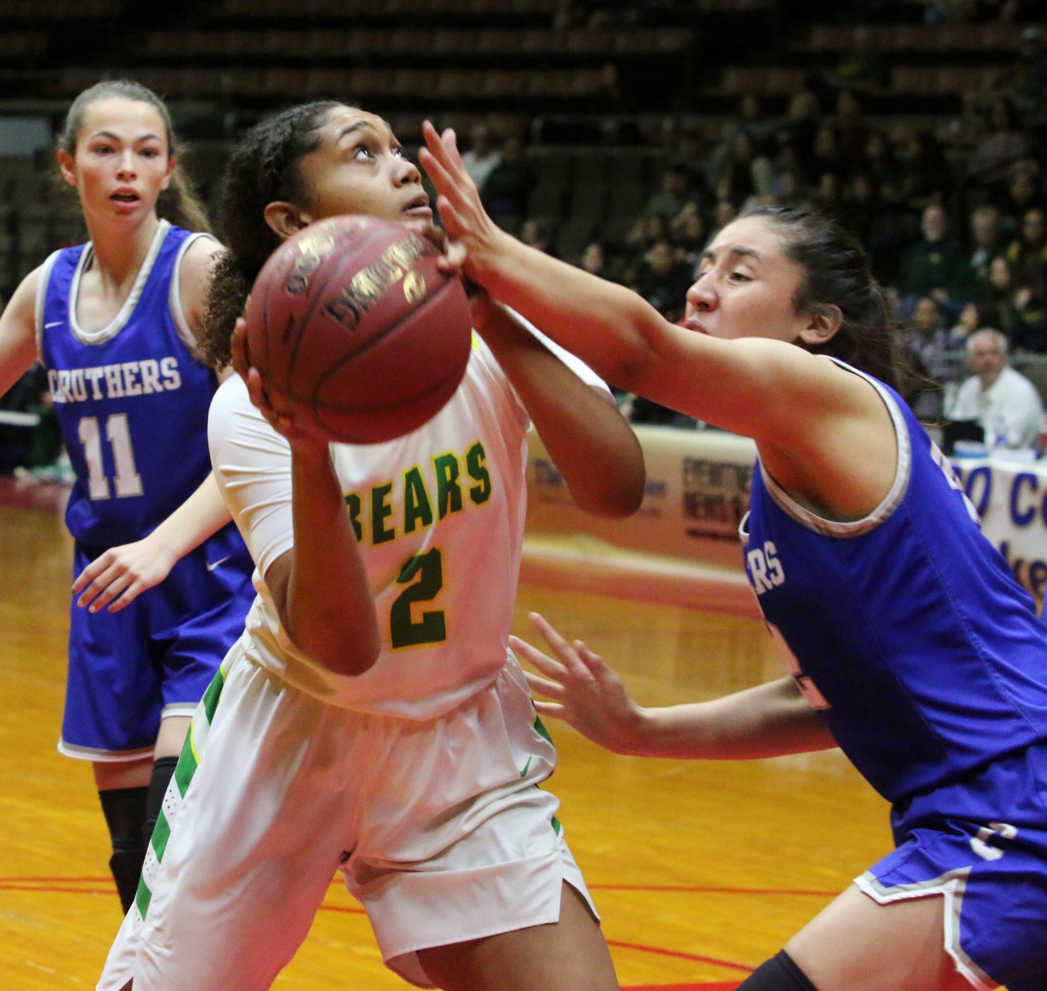 Sierra Pacific upended by Caruthers in D-IV finals